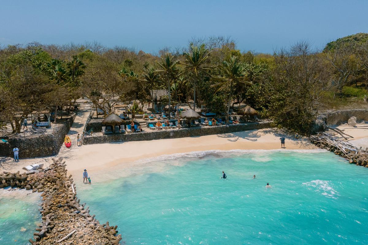 Playa del Hotel San Pedro de Majagua en Islas del Rosario